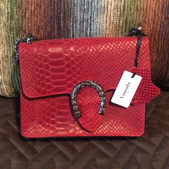 Crocodile Design RED Handbag (Paris) - Picture 7 of 14